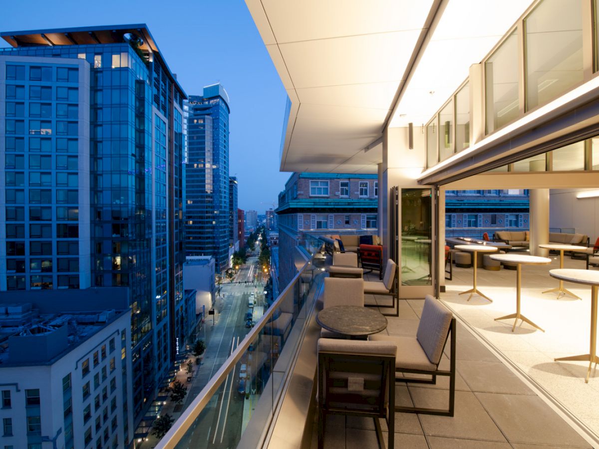 Mirabeau Park Hotel & Convention Center